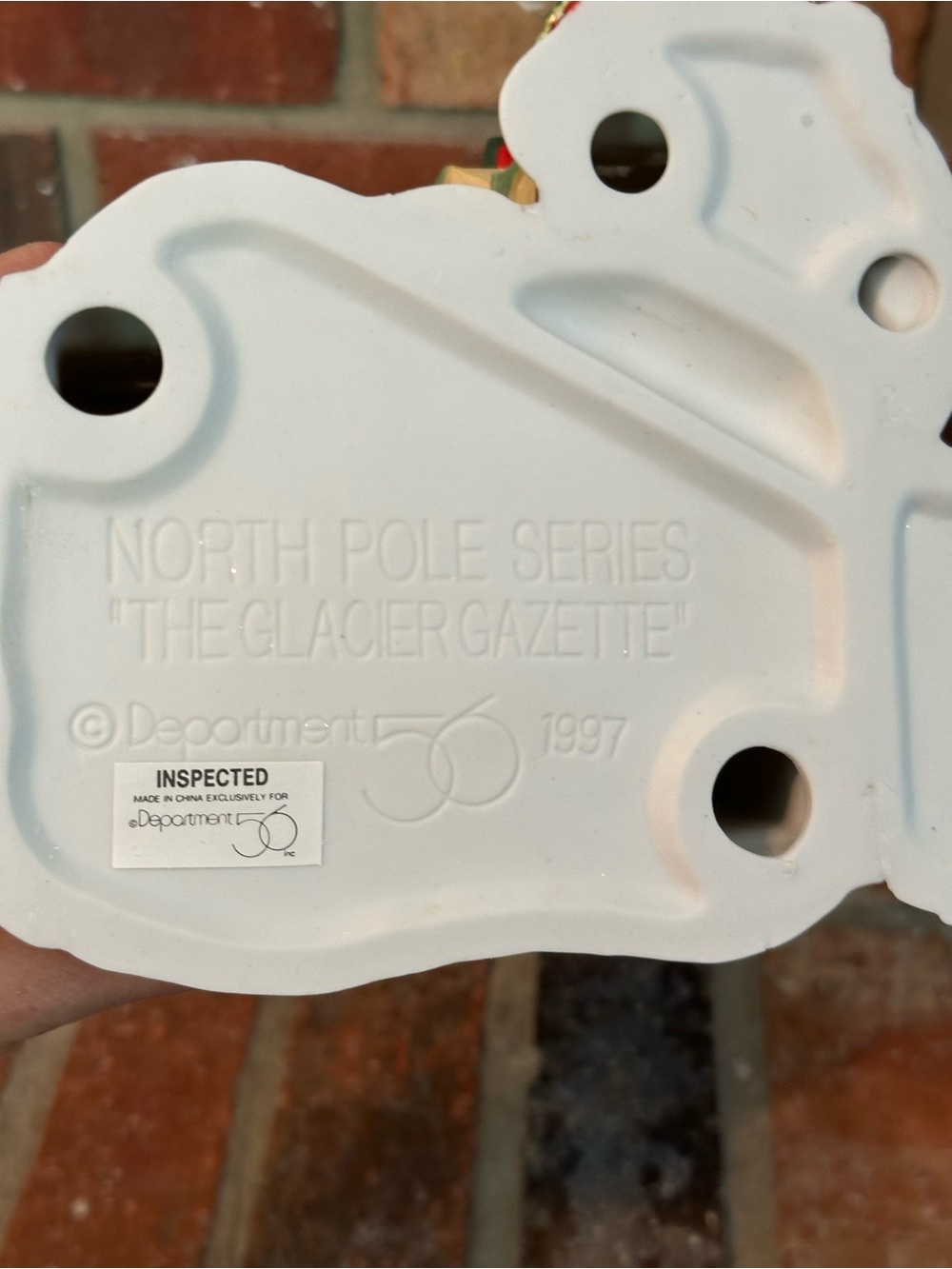 Department 56 North Pole Series The Glacier Gazette 1997 Porcelain Lighted Works - Picture 9 of 9